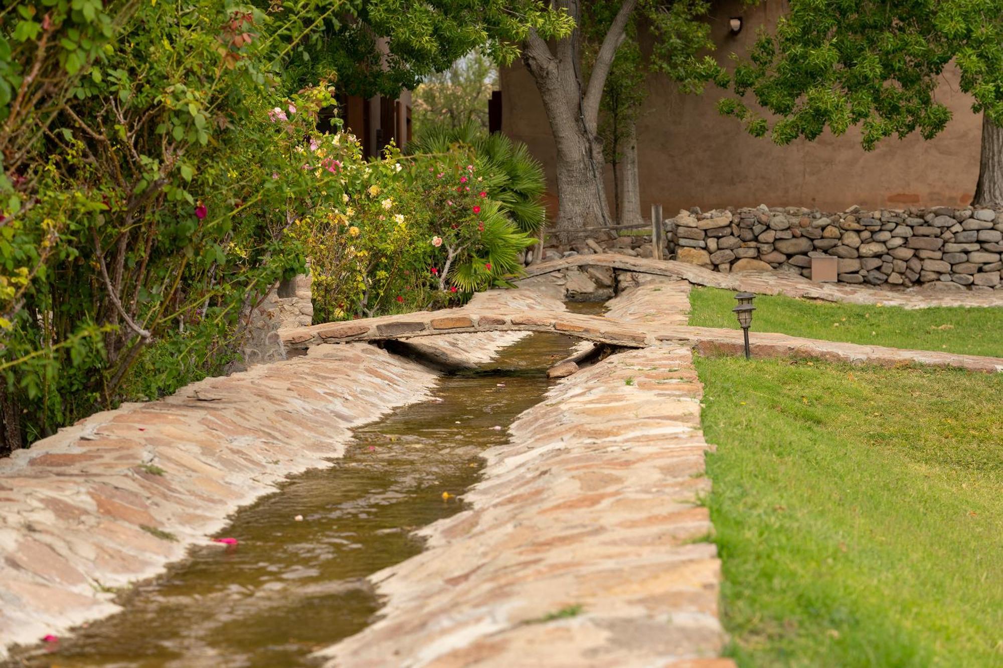 Cibolo Creek Ranch & Resort Marfa Exteriör bild